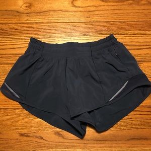 Hotty Hot Short 2.5”